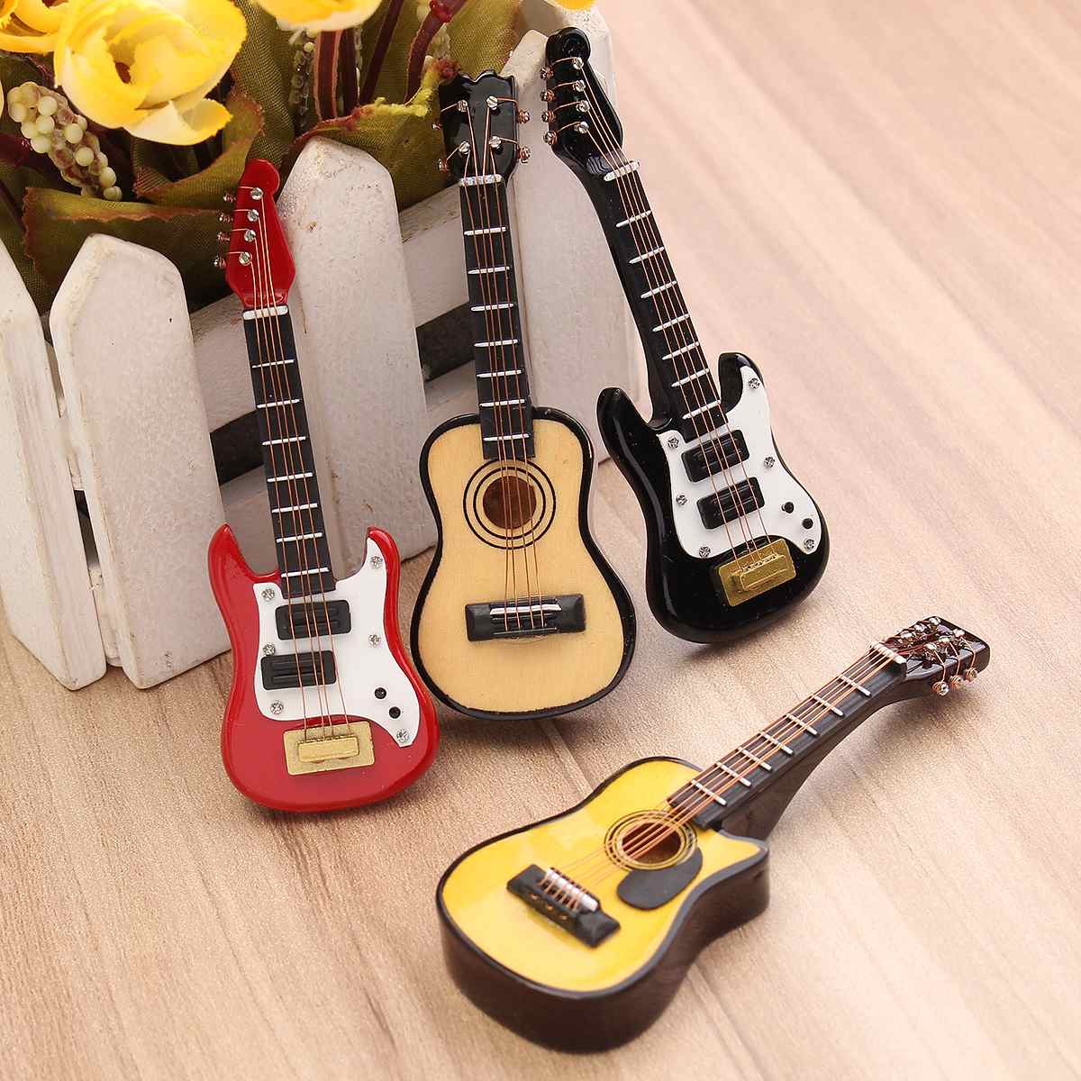 4 pezzi Kiwarm moda scala 1/12 - Musical Instrument Craft recensione e prezzo